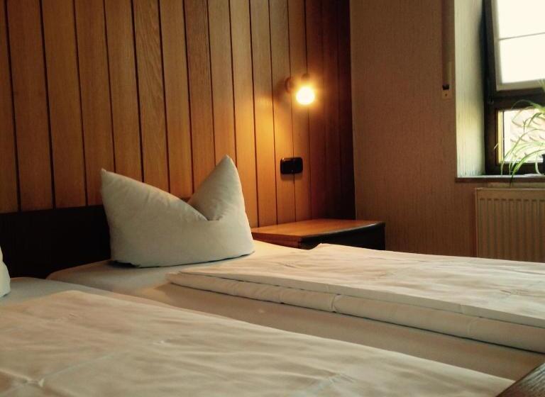 バス共有のスタンダードルーム, Gästehaus Hannelore