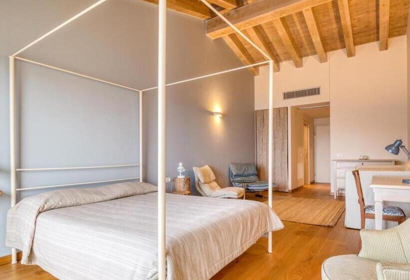 발코니가 있는 스위트, Il Bagnolo Eco Lodge