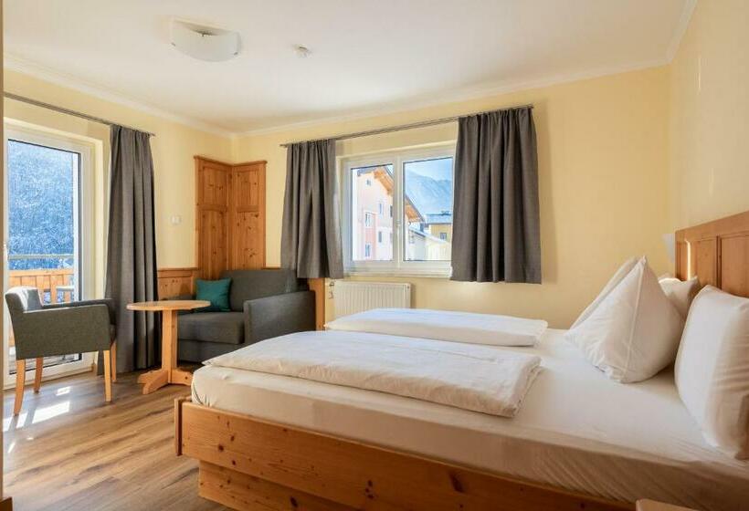 غرفة قياسية, Das Martell