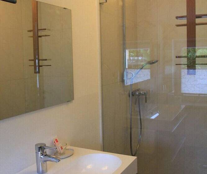 스탠다드 트리플 룸, Gasthaus Kellerer