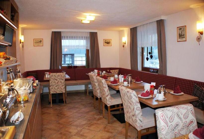 Номер Стандарт, Haus Zangerl