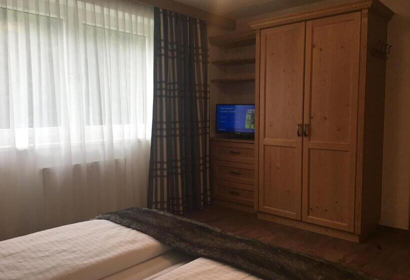 Апартаменты 1 Спальня, Haus Zangerl