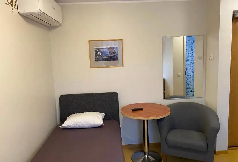 اتاق استاندارد یک نفره, Hommiku Guesthouse
