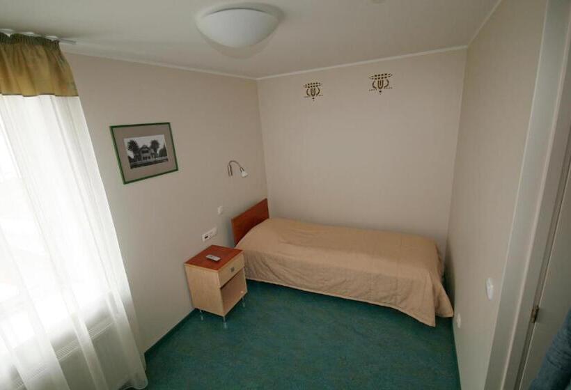 اتاق استاندارد یک نفره, Hommiku Guesthouse