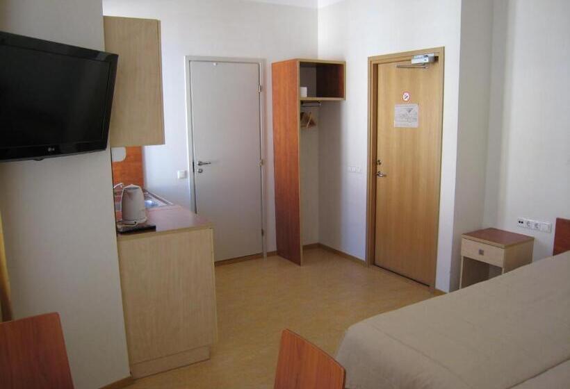 اتاق استاندارد, Hommiku Guesthouse