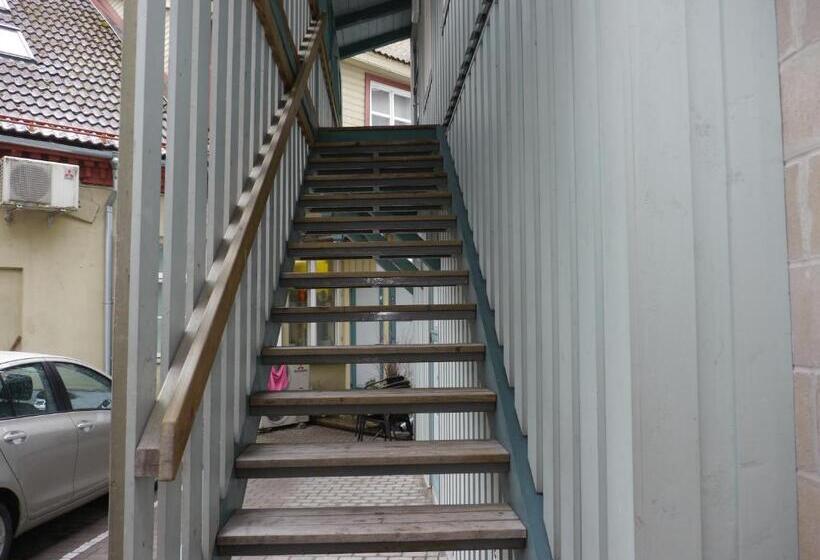 آپارتمان 1 خوابه با بالکن, Hommiku Guesthouse