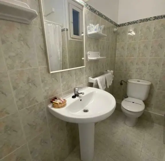 اتاق استاندارد, Hostal Pitiusa