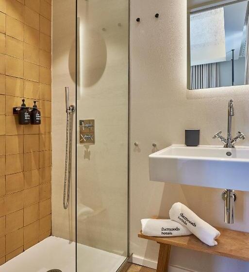 اتاق استاندارد با بالکن, The Moods Catedral Hostal Boutique