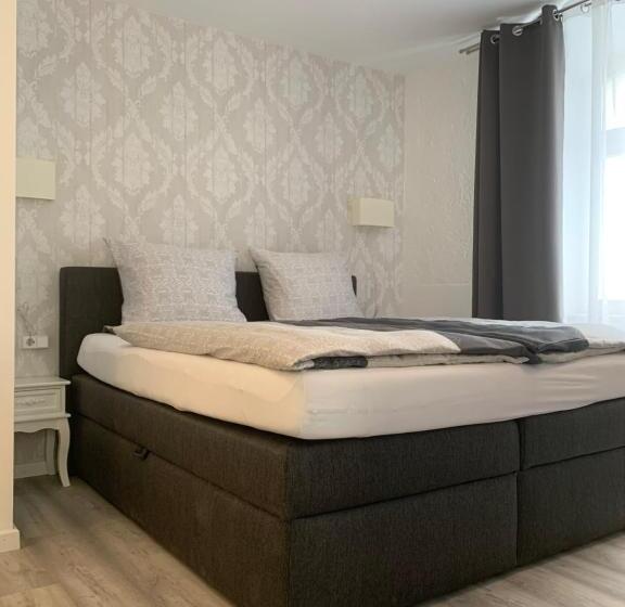 スタンダードルーム, Pension Adler Untertürkheim