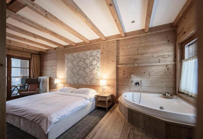 Шале Superior 1 Спальня, Post Alpina  Family Mountain Chalets