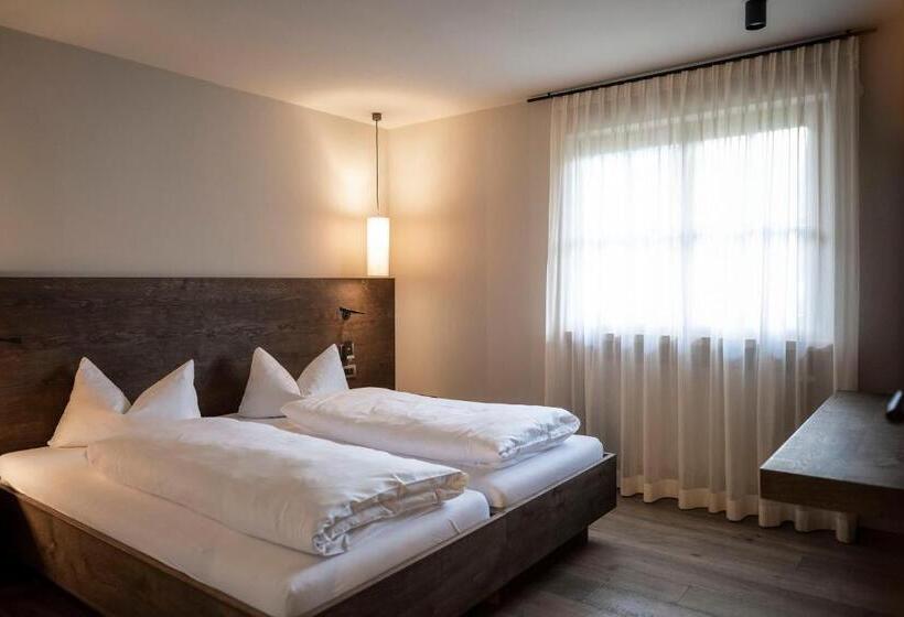 شاليه غرفة نوم واحدة, Post Alpina  Family Mountain Chalets