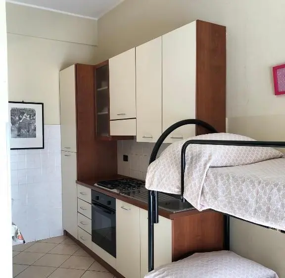 Standard-studio, Residence Oasi Di Monza