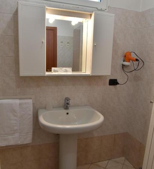 إستوديو قياسى, Residence Oasi Di Monza