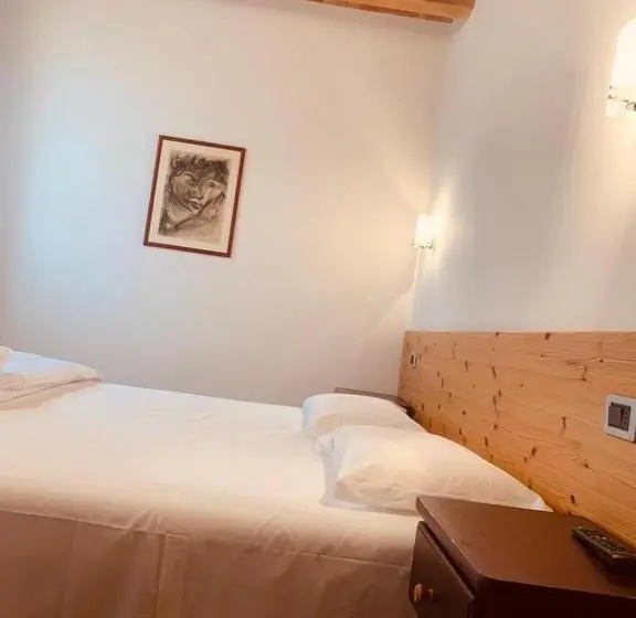 スタンダードルーム, Albergo Torre