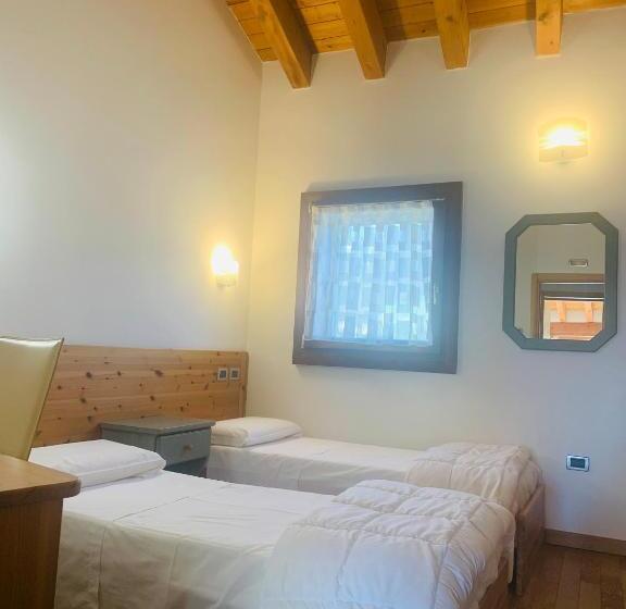 غرفة قياسية, Albergo Torre