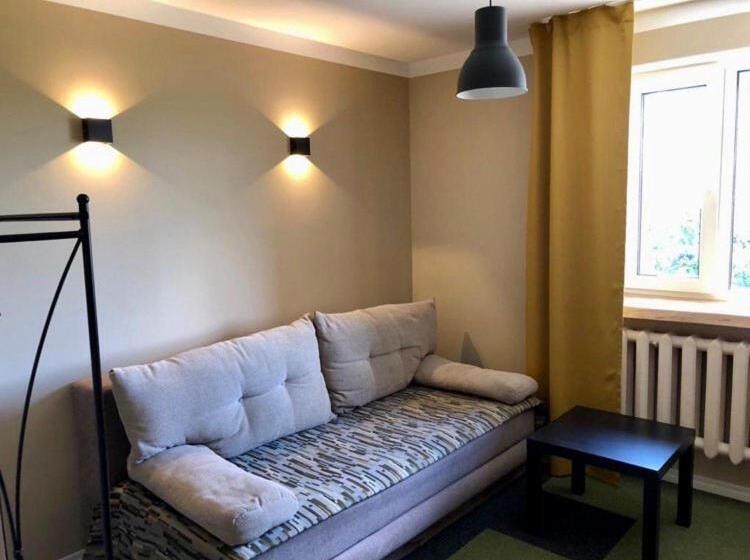 سوییت جونیور, Veeriku Villa