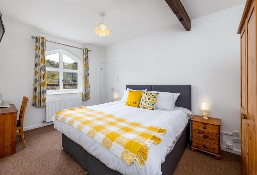 חדר סטנדרט, Muncaster Castle Coachman's Quarters