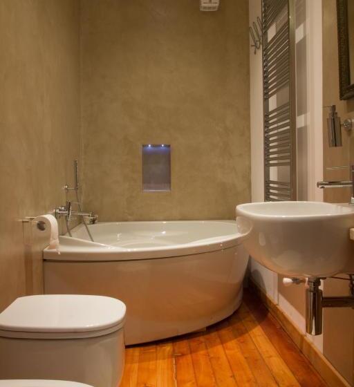 标准间, Tre Alberi Liberi