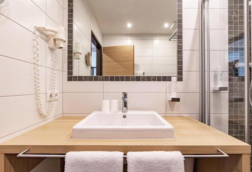 סטודיו סופריור, Das Aparthotel Olympia Tirol