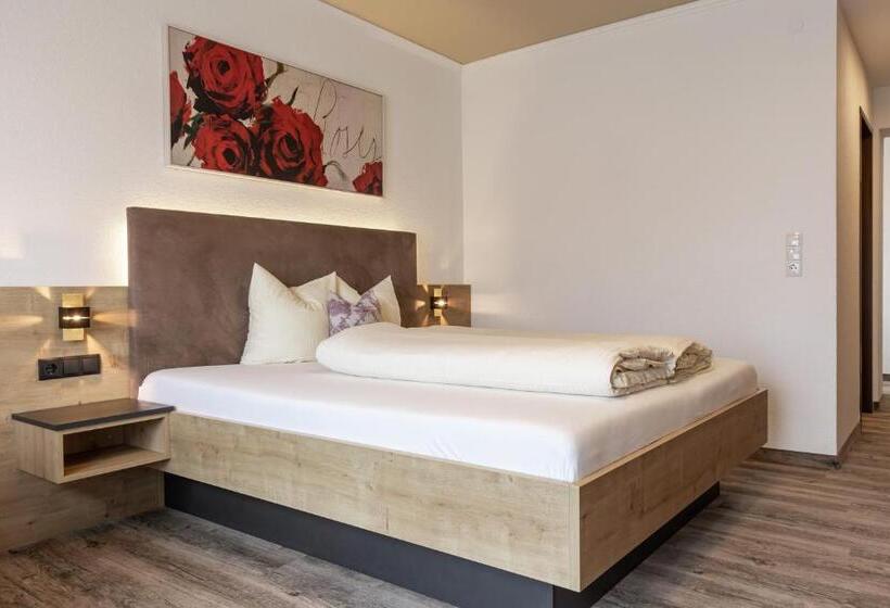 סטודיו סופריור, Das Aparthotel Olympia Tirol