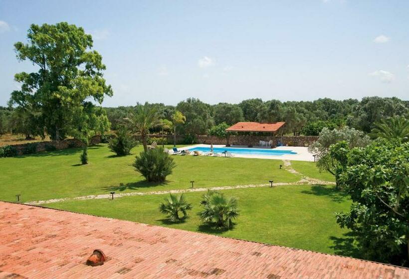 דירת 4 חדרים, Tenuta Badessa