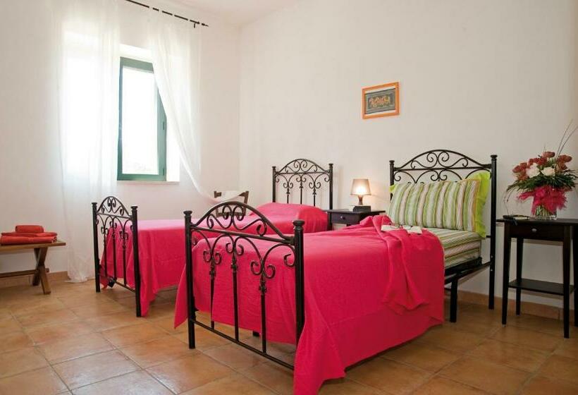 דירת חדר, Tenuta Badessa