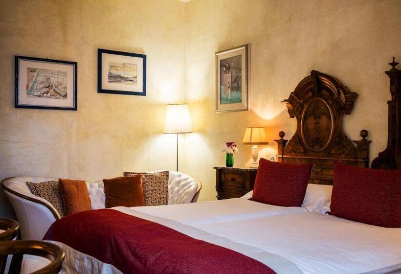 غرفة قياسية, Villa Di Capovento