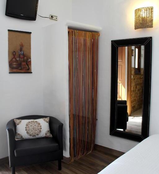 Номер Basic, Hostal Extramuros