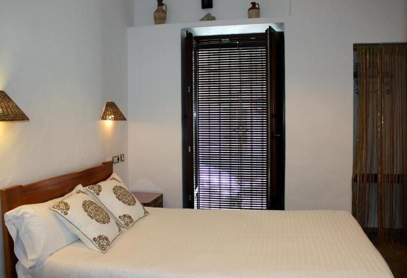 Номер Basic, Hostal Extramuros