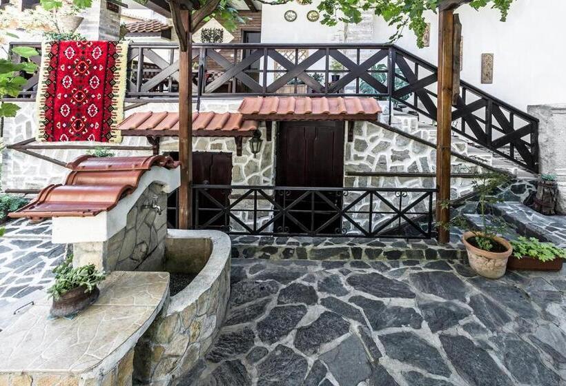 小型套房带阳台, Keremidchieva Kushta Guest House