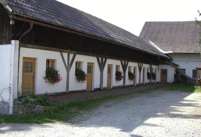 Quarto Triplo Estandar, Landgasthof Düllhof