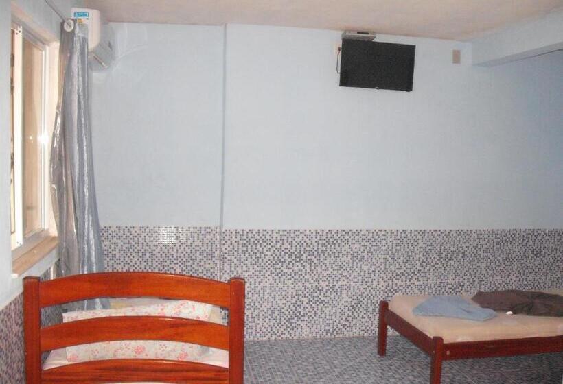 חדר סטנדרט לארבעה, Pousada Chalé Suiço