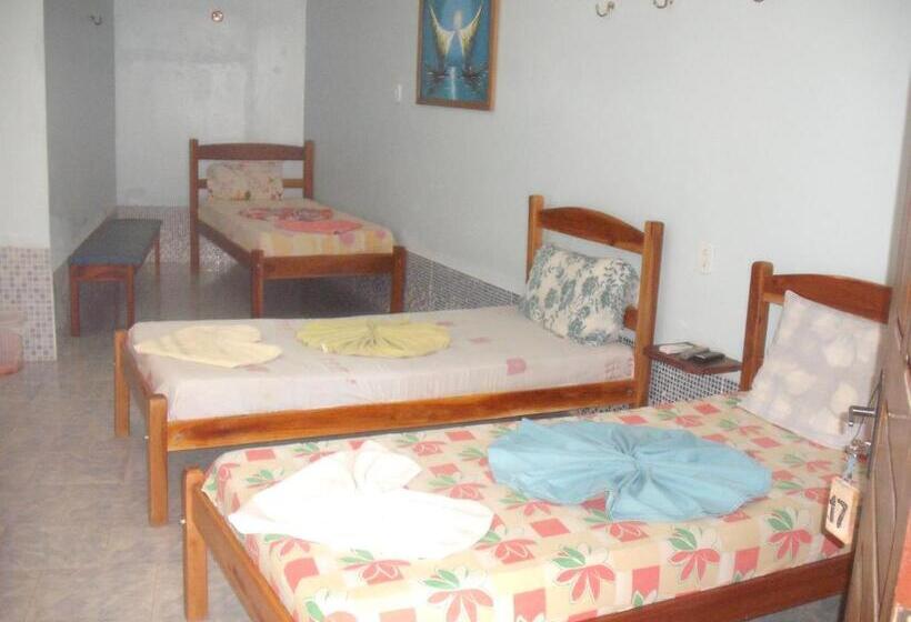 חדר סטנדרטי לחמישה אנשים, Pousada Chalé Suiço