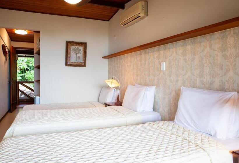 Triple Room Sea View, Pousada Naturalia