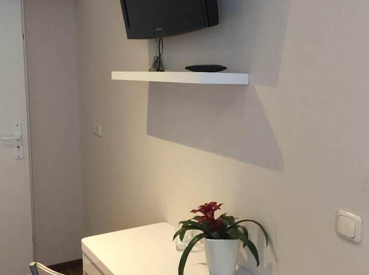 スタンダードトリプルルーム, Pension Am Zollverein