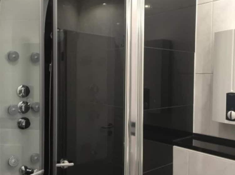 スタンダードシングルルーム, Pension Am Zollverein