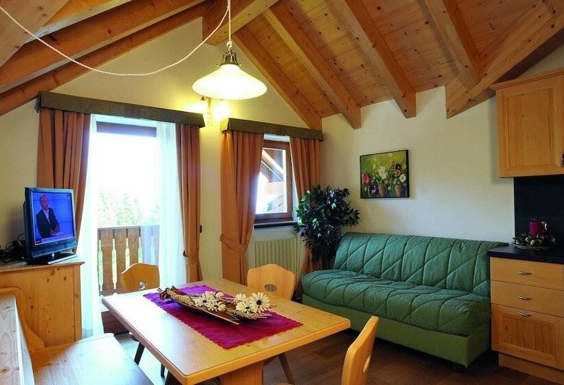 דירת חדר, Residence Panorama