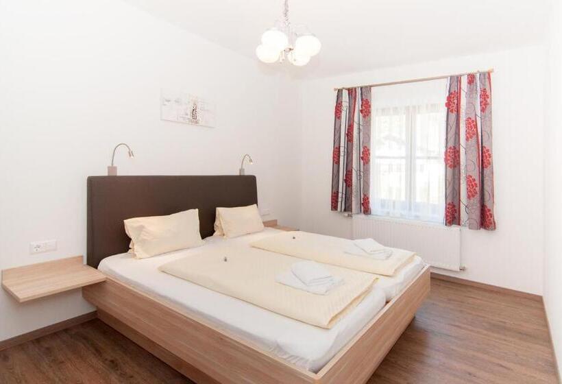 اتاق استاندارد یک نفره, Restaurant   Café   Pension Hassler