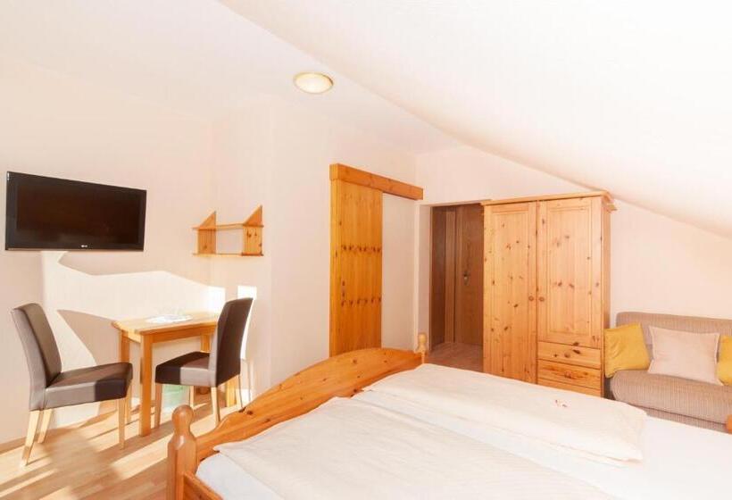 اتاق عادی, Restaurant   Café   Pension Hassler