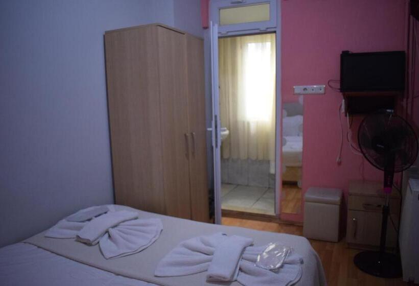 Pokój Standard, Sur Istanbul