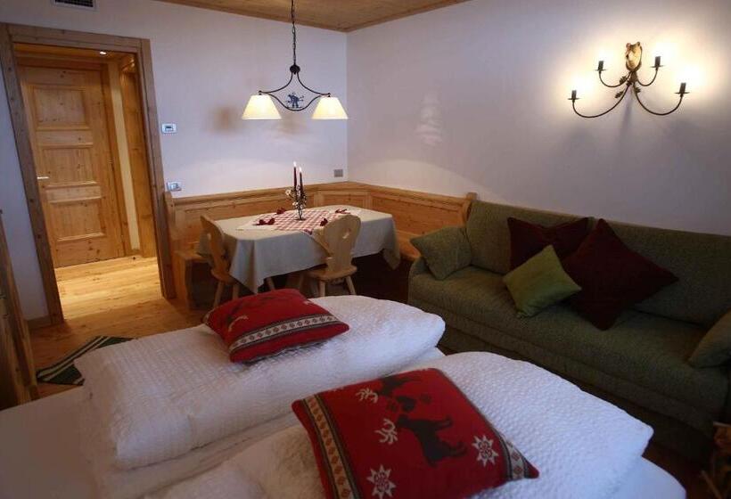 Studio Standard, Apartments Sol E Nef