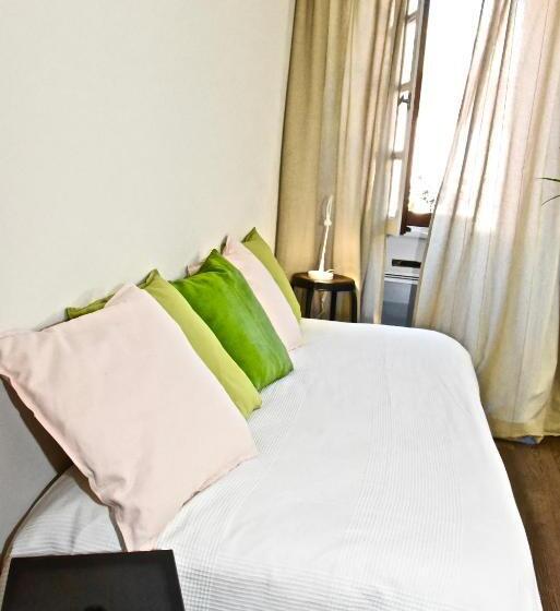 شقة غرفة واحدة, Barcelo Appart