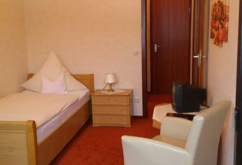 Standard Yhden Hengen Huone, Cafe Pension Waldesruh