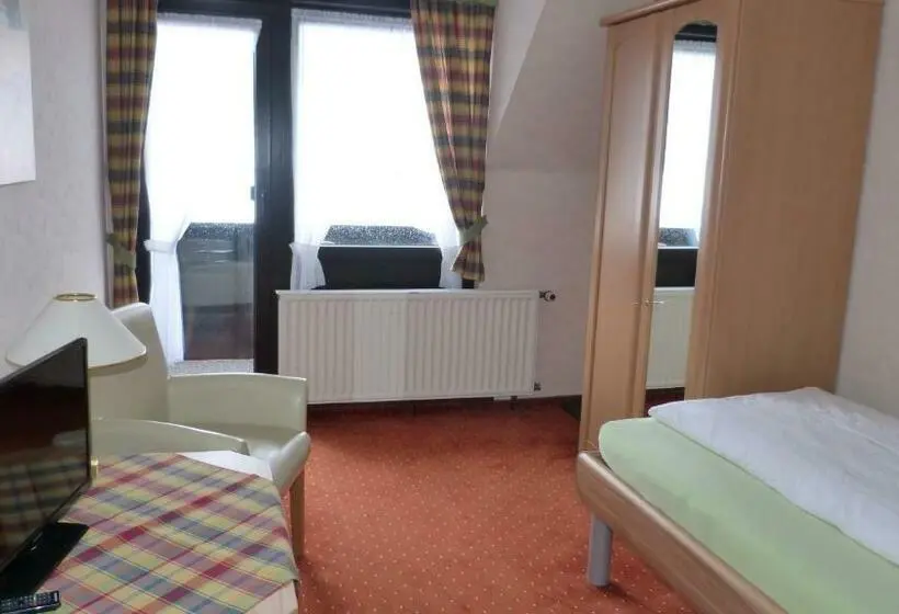 Standard Yhden Hengen Huone Parveke, Cafe Pension Waldesruh