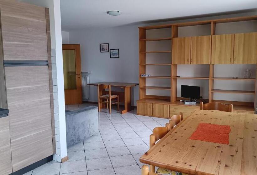 Апартаменты 3 Спальни, Casa Vacanze Rosa