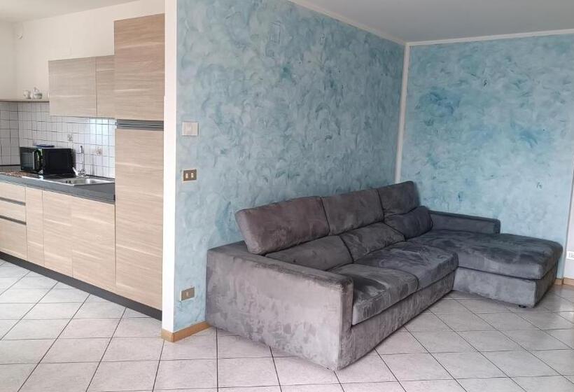 Апартаменты 3 Спальни, Casa Vacanze Rosa