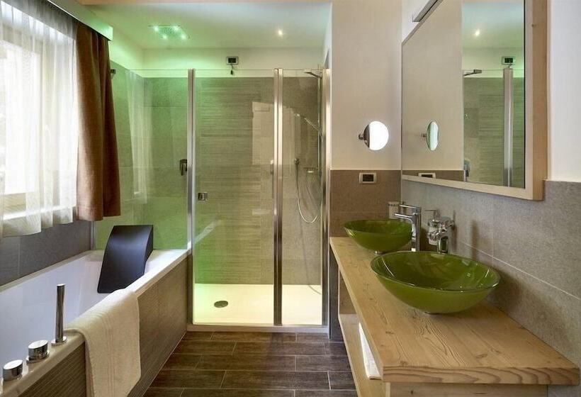 带2个卧室的公寓, Color Home Suite Apartments