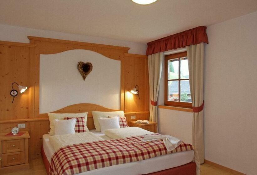 דירת חדר, Dolomites Apartments Ciasa Vally