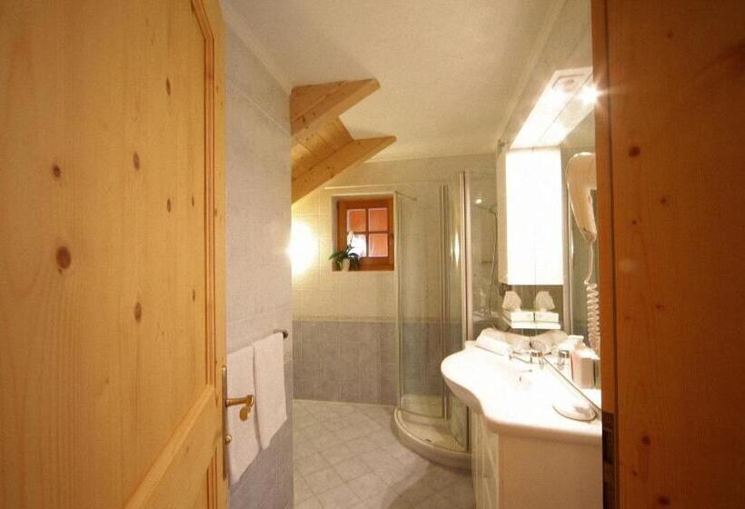 דירת חדר סופריור, Dolomites Apartments Ciasa Vally