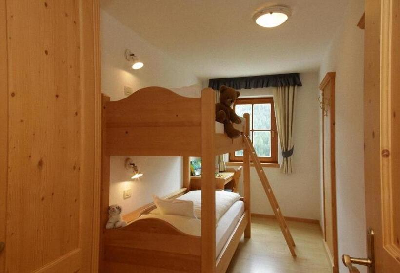 Семейные Апартаменты, Dolomites Apartments Ciasa Vally